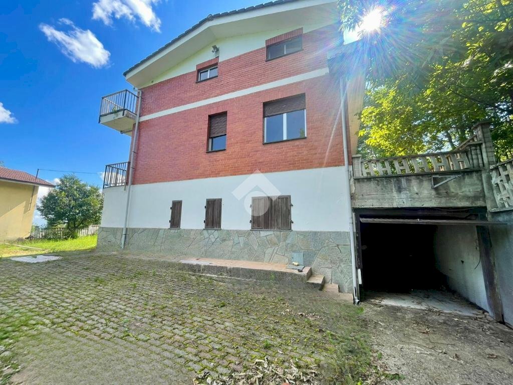 Casa indipendente Via Cavour, Colleretto Castelnuovo - foto 2