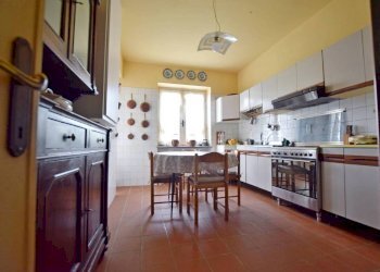 cucina - Appartamento via Sant'Anna, 74, Mondovì - foto 6