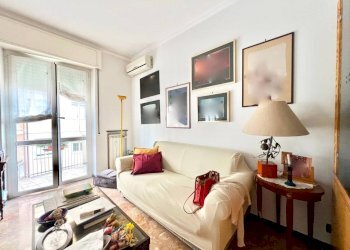 3 - Quadrilocale via Arrigo Boito, Genova (zona Pegli) - foto 3