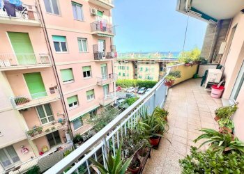 6 - Quadrilocale via Arrigo Boito, Genova (zona Pegli) - foto 6