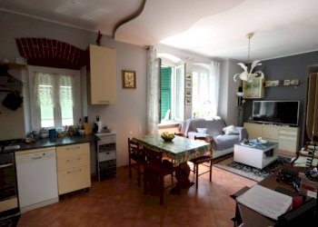 Cucina - Appartamento via Vittorio Veneto, Mignanego - foto 12