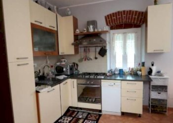 Cucina - Appartamento via Vittorio Veneto, Mignanego - foto 14