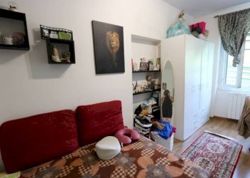 Salone - Appartamento via Vittorio Veneto, Mignanego - foto 25