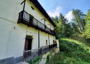 casa - Rustico strada Provinciale del Colle delle Finestre, Fenestrelle - foto 2