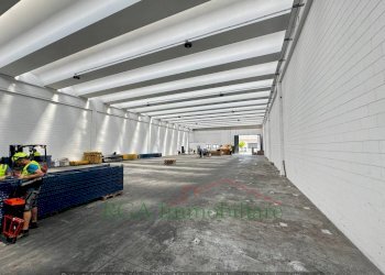 capannone - Capannone via dei Lavoratori, Seriate - foto 4