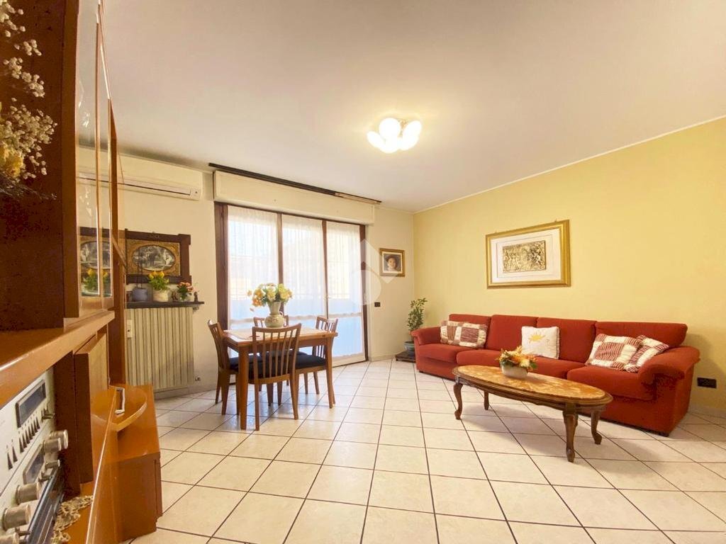 Three-room apartment Via Nazario Sauro, Baranzate - photo 3