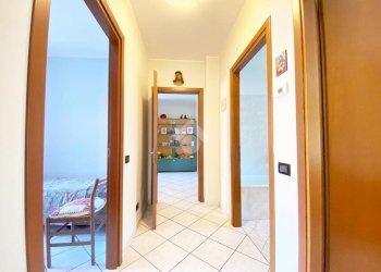 Three-room apartment Via Nazario Sauro, Baranzate - photo 21