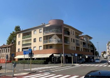 Three-room apartment Via Nazario Sauro, Baranzate - photo 29