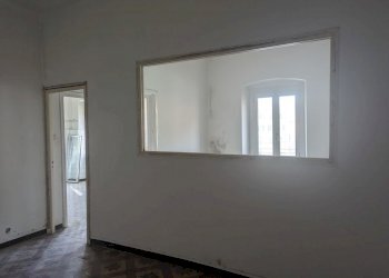 sala alla genovese - Appartamento Via Beata Chiara 18, Genova - foto 2