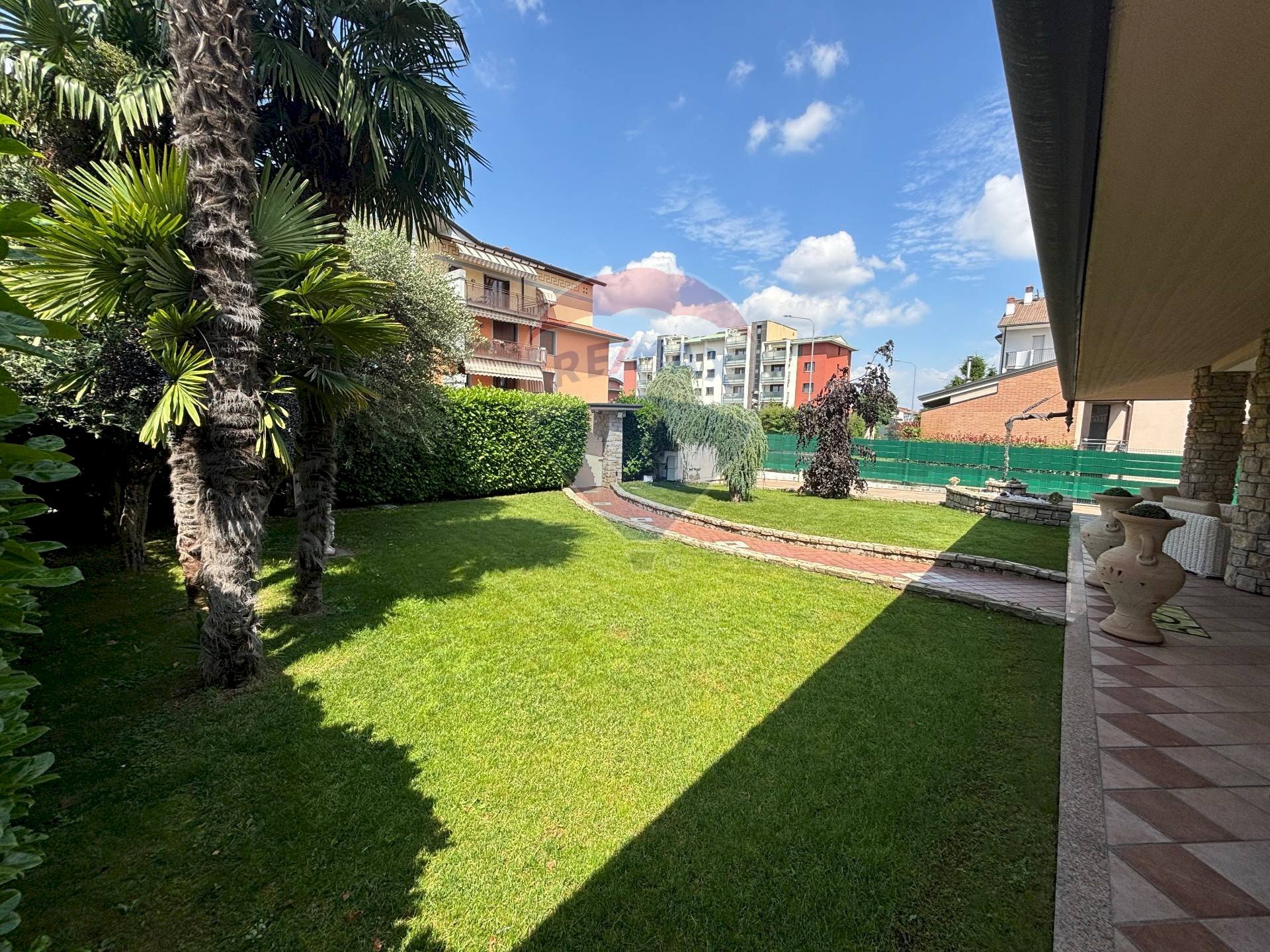 Single Family Villa Dalmine - photo 1