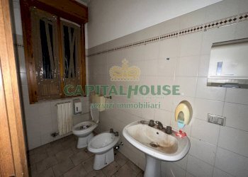 Capannone Ferrara - foto 17