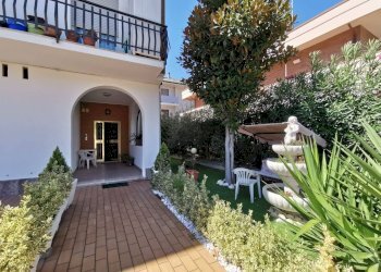 Casa indipendente Porto San Giorgio - foto 2