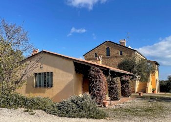 Rustic Porto Sant'Elpidio - photo 24