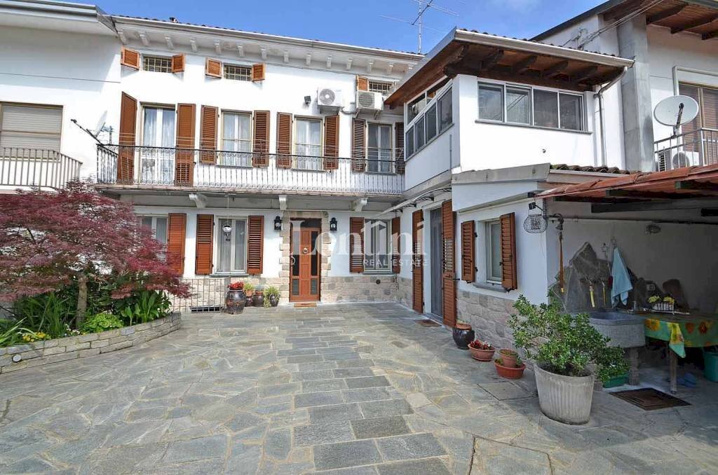 Facciata - Villa via Maria Bosso, 12, Villanova Monferrato - foto 1