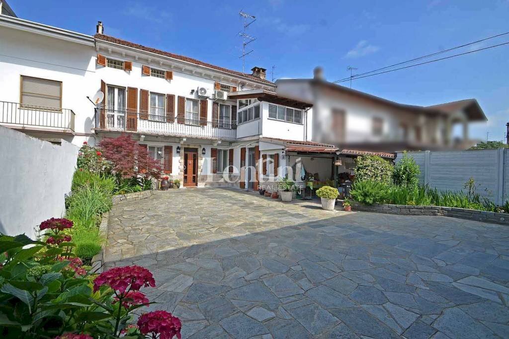 Cortile interno - Villa via Maria Bosso, 12, Villanova Monferrato - photo 1