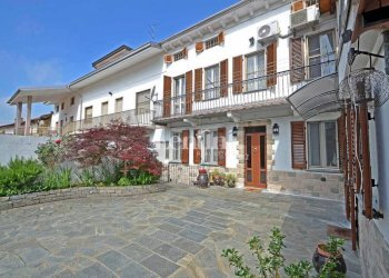 Facciata - Villa via Maria Bosso, 12, Villanova Monferrato - foto 8