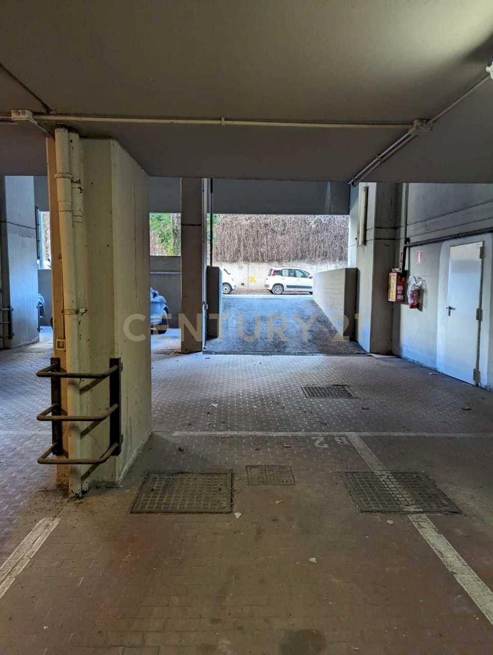 WhatsApp Image 2024-03-22 at 16.30.23 (1).jpeg - Box Via Paolo Barison 14, Roma - foto 3