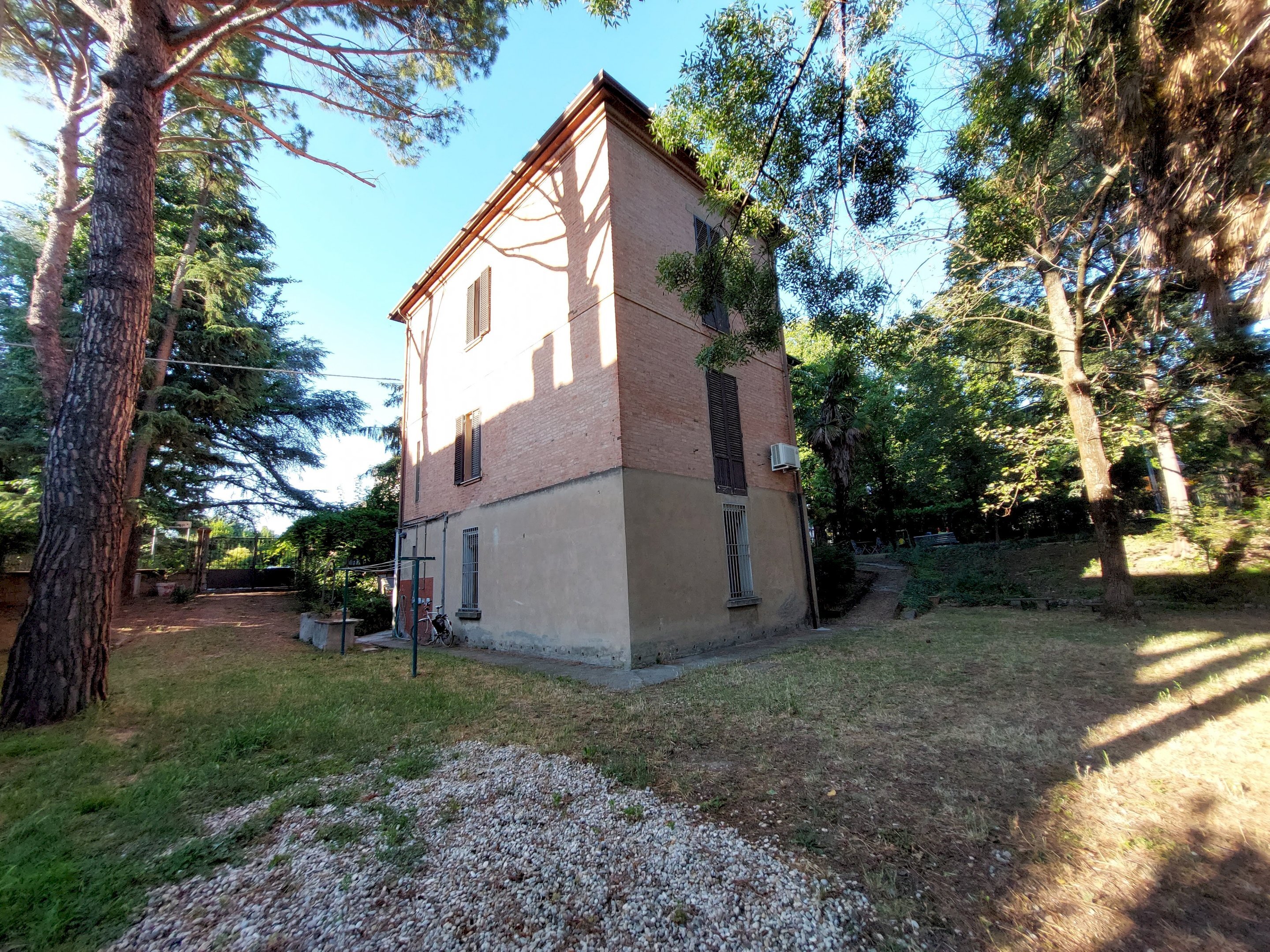 corte comune - Quadrilocale Via Goldoni, 11, Imola - foto 3