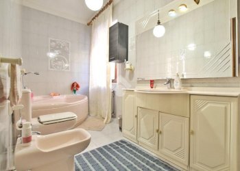 Casa indipendente Via Silvio Pellico, Cigliano - foto 7