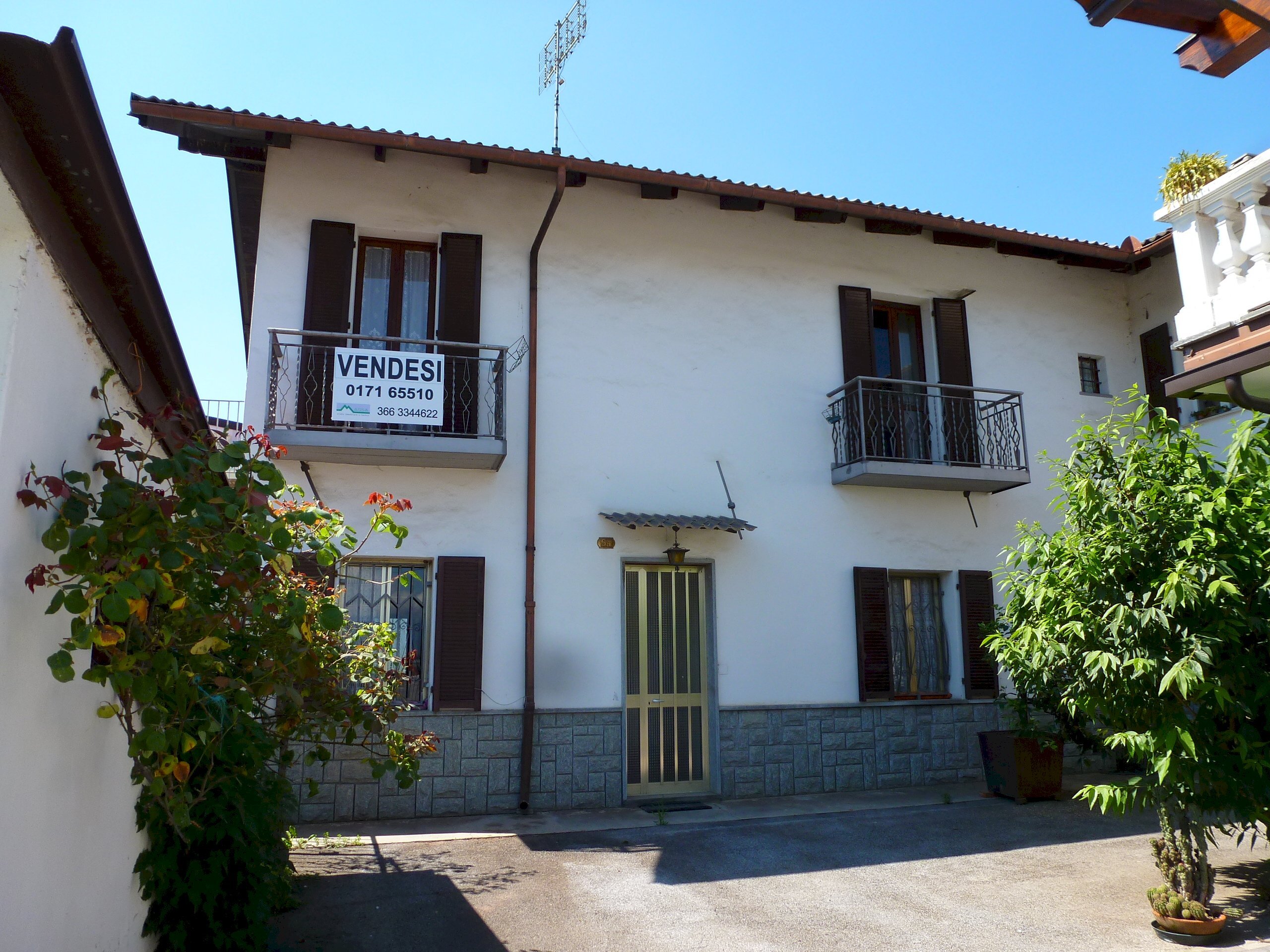 Semi-detached house Via Antonio Carle, 54, hamlet Confreria, Cuneo - photo 1