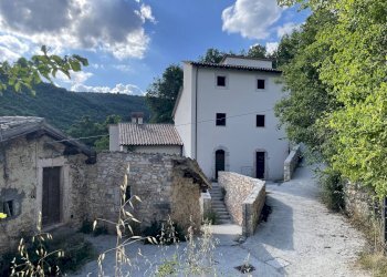 Bilocale Sellano-Piaggia, Sellano - foto 3