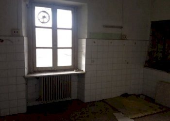 dettaglio - Villa piazza Santa Maria di Viurso, 1, Carmagnola - foto 20