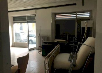 Interno non residenziale - Negozio Poggio, 34, Torino - foto 19