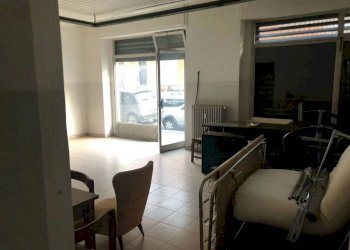 Interno non residenziale - Negozio Poggio, 34, Torino - foto 20