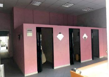 Interno non residenziale - Negozio via Alessandrina Ravizza, 1, Torino - foto 9