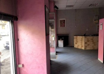 Interno non residenziale - Negozio via Alessandrina Ravizza, 1, Torino - foto 15