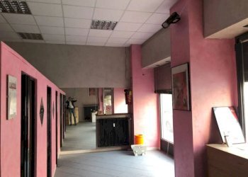 Interno non residenziale - Negozio via Alessandrina Ravizza, 1, Torino - foto 2