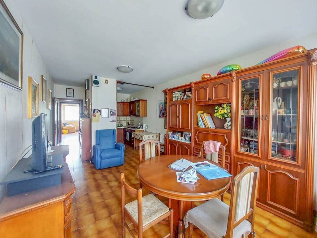 SOGGIORNO - Four-room apartment via Carlo Linneo, Genova (neighborhood Sampierdarena) - photo 3