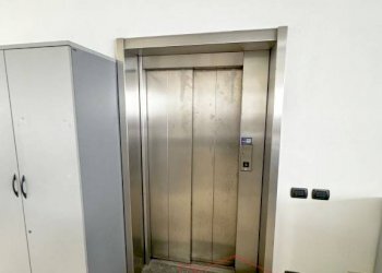 ufficio - Office via Alcide De Gasperi, Azzano San Paolo - photo 8