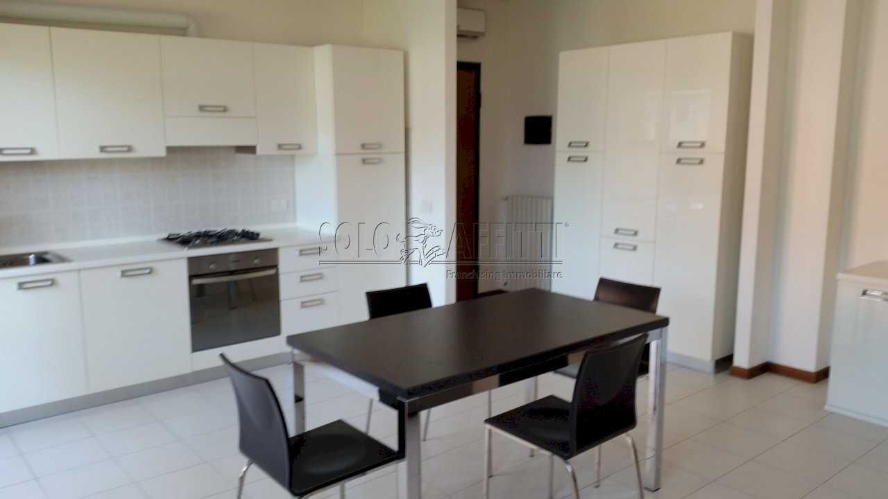 107.jpg - Bilocale Via Oslavia 11, Legnago - foto 2