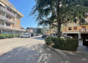 10.jpg - Locale Commerciale Via W. I. Uljanow Detto Lenin 47, Corciano - foto 13