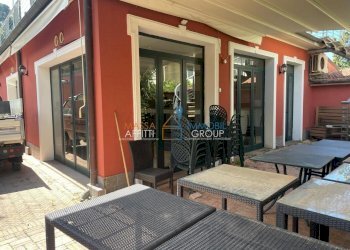 WhatsApp Image 2024-07-04 at 17.42.00 (5).jpeg - Locale Commerciale Via Democrazia 64, Massa - foto 1