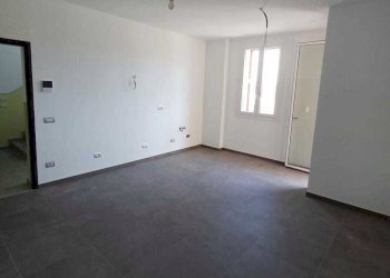 WhatsApp Image 2025-06-03 at 16.05.07.jpeg - Trilocale Medesano - foto 7