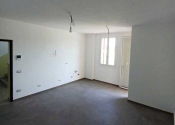 WhatsApp Image 2025-06-03 at 16.05.08.jpeg - Trilocale Medesano - foto 8