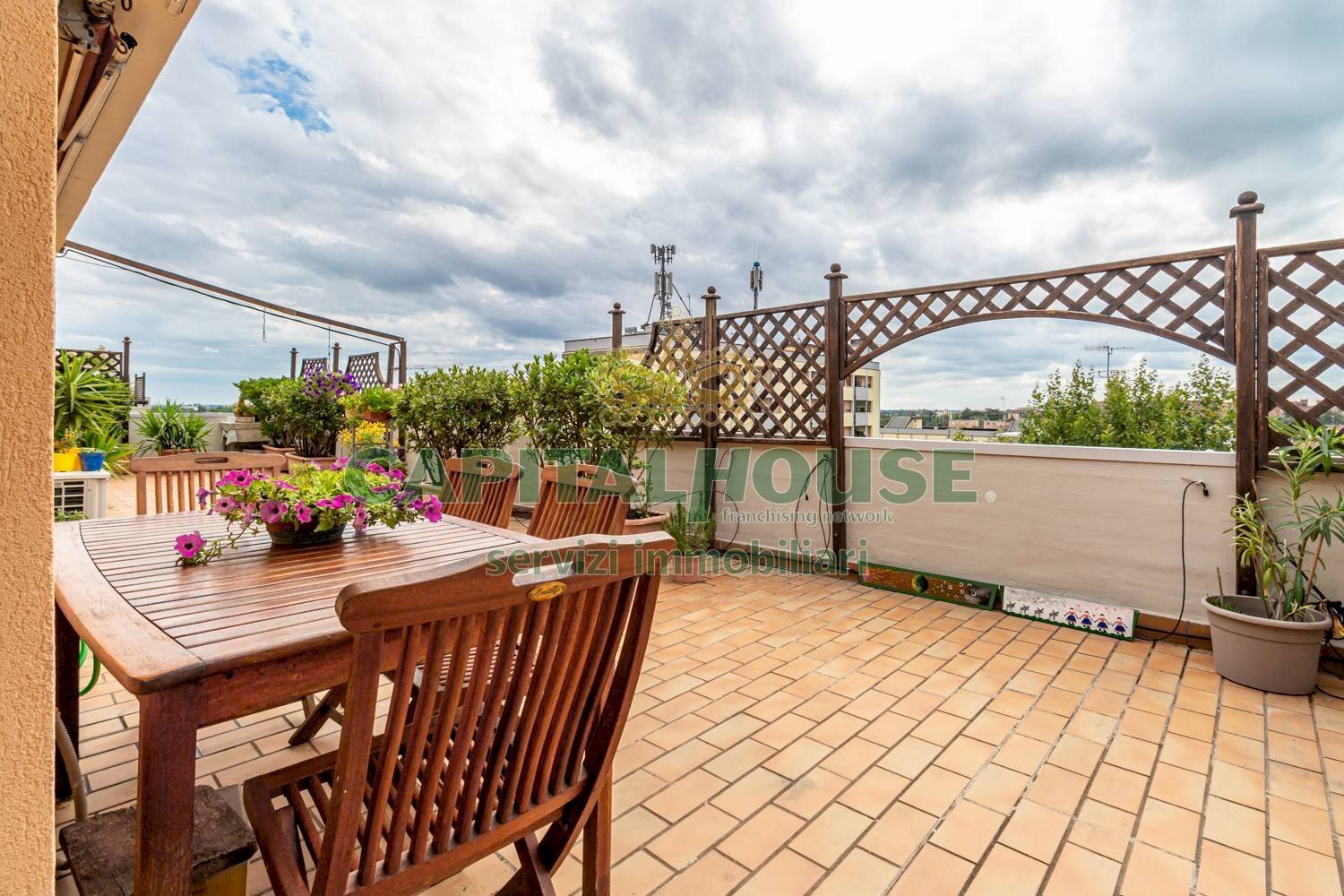 Attic Bologna (neighborhood Savena) - photo 1