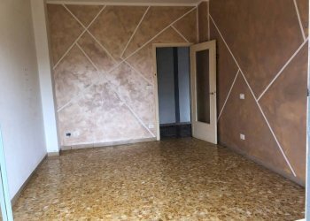 Camera da letto - Trilocale via Paolo Braccini, 50, Ciriè - foto 10