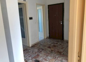 ingresso - Trilocale via Paolo Braccini, 50, Ciriè - foto 36