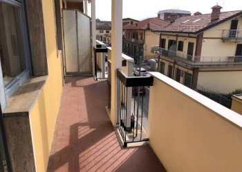 Balcone - Trilocale via Paolo Braccini, 50, Ciriè - foto 1