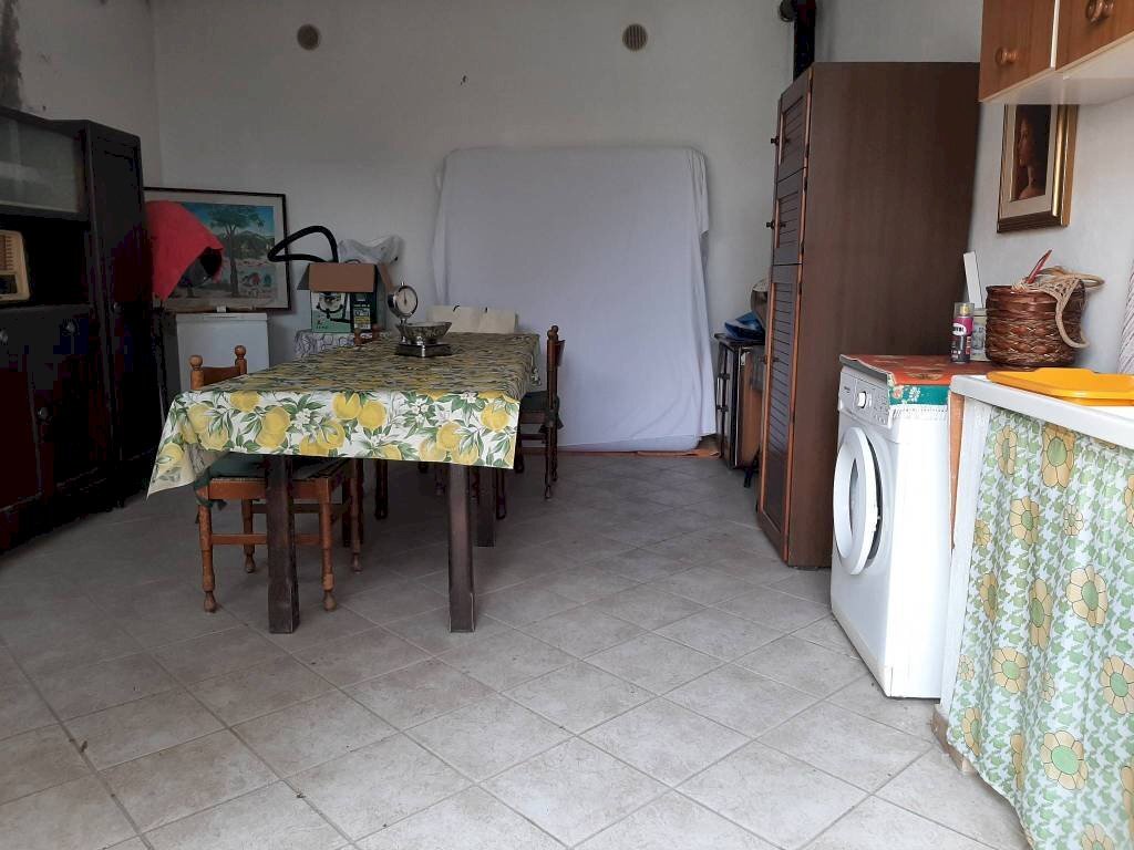 Garage - Casa indipendente Regione Lacqua, 19, Montabone - foto 3