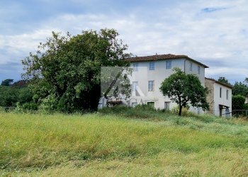 lucca-rustico-vendita.jpg - Rustico Traversa V Via della Pieve Santo Stefano, Lucca - foto 1