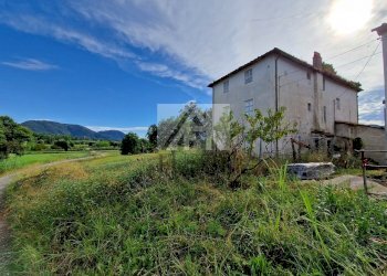 lucca-rustico-vendita_2.jpg - Rustico Traversa V Via della Pieve Santo Stefano, Lucca - foto 3