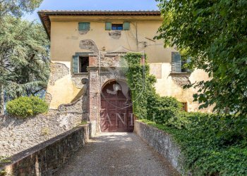 Castle Castelnuovo Berardenga, Radda in Chianti - photo 1