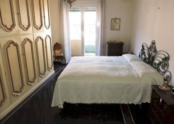 Camera - Bilocale corso Luigi Andrea Martinetti, 39, Genova (zona Sampierdarena) - foto 8