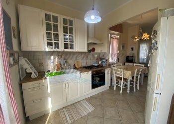 Cucina...jpg - Appartamento Via del Conventaccio, Rosignano Marittimo - foto 5