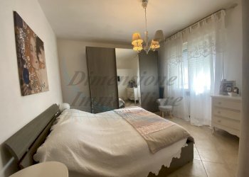 Camera matrimoniale.jpg - Appartamento Via del Conventaccio, Rosignano Marittimo - foto 9