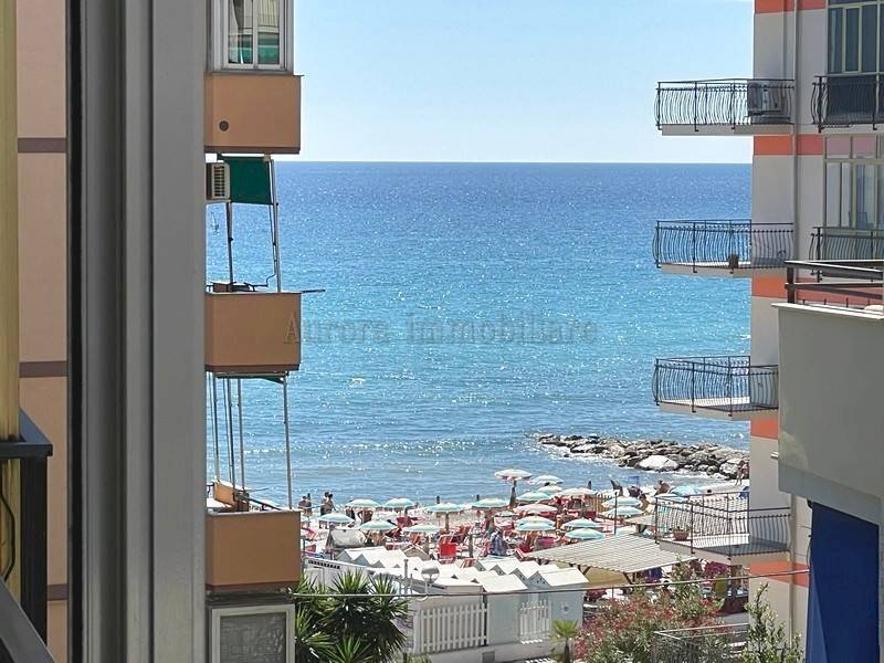 Two-room apartment Corso Europa, Borghetto Santo Spirito - photo 2